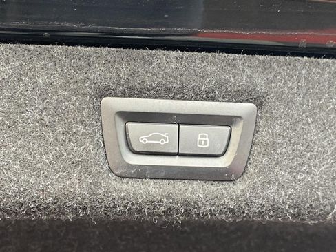 Used 2023 BMW 530i xDrive w/ M Sport Package AWD/4WD image 15