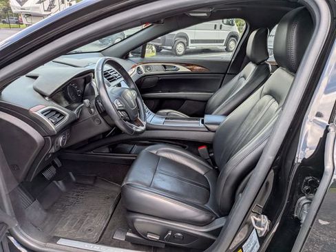 Used 2020 Lincoln MKZ Reserve w/ Elements Package FWD image 21