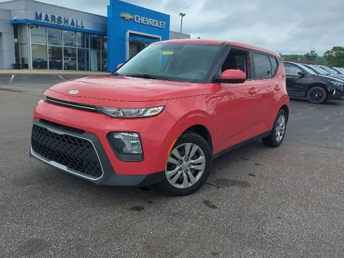 Used 2020 Kia Soul LX FWD image 3