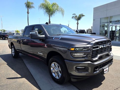 New 2025 RAM 2500 Big Horn image 6