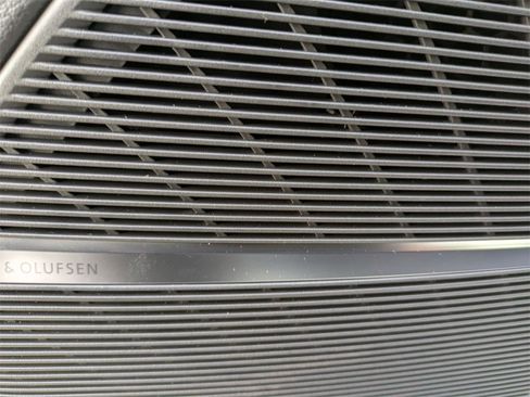 New 2026 Audi Q8 Premium Plus image 13