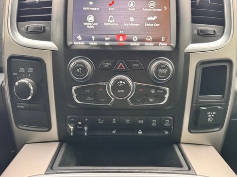 Used 2018 RAM 2500 Big Horn w/ Harvest Edition image 20