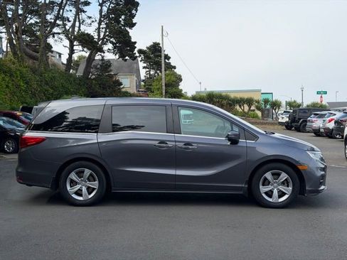 Used 2019 Honda Odyssey EX-L image 4