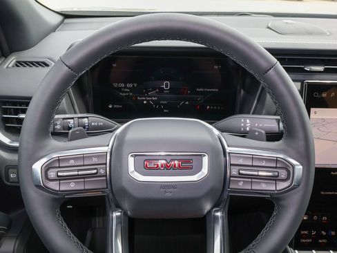 New 2027 GMC Terrain Elevation w/ Elevation Premium Package FWD image 19