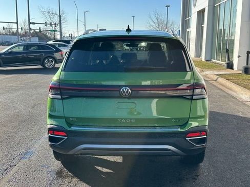 New 2026 Volkswagen Taos SEL image 6