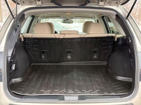 Used 2015 Subaru Outback 2.5i Premium image 37