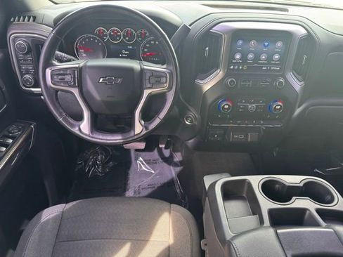 Used 2020 Chevrolet Silverado 1500 LT Trail Boss w/ Convenience Package AWD/4WD image 13