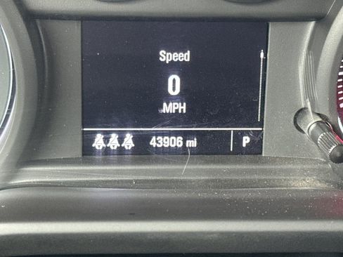 Used 2024 Chevrolet Silverado 2500 W/T w/ WT Convenience Package image 28