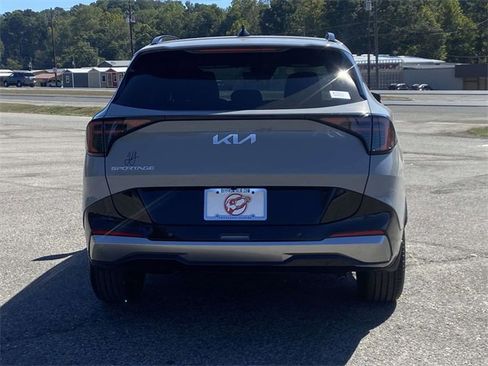 New 2026 Kia Sportage SX image 3