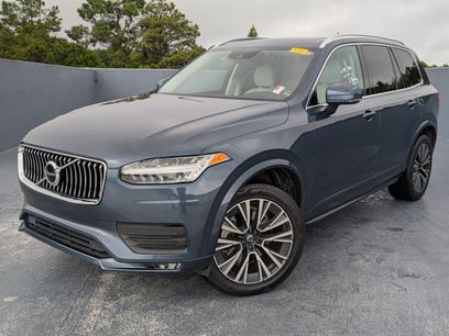 Used 2020 Volvo XC90 T5 Momentum