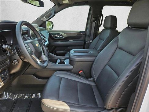 Used 2023 Chevrolet Tahoe LT w/ Luxury Package AWD/4WD image 20