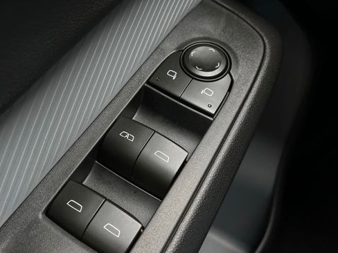 New 2027 Chevrolet Bolt LT FWD image 26