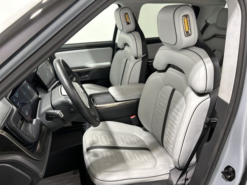 Used 2024 Rivian R1T Adventure AWD/4WD image 20