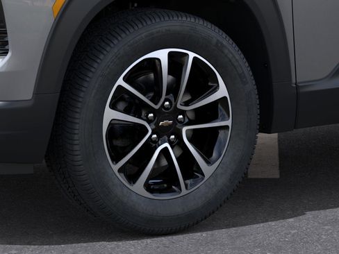 New 2026 Chevrolet TrailBlazer LT w/ Driver Confidence Package FWD image 9