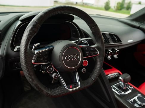 Used 2017 Audi R8 V10 plus image 15