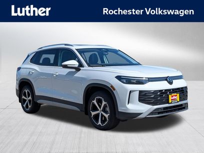 New 2026 Volkswagen Tiguan SE