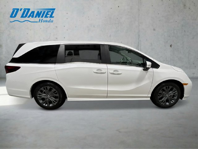 New 2027 Honda Odyssey Touring image 8