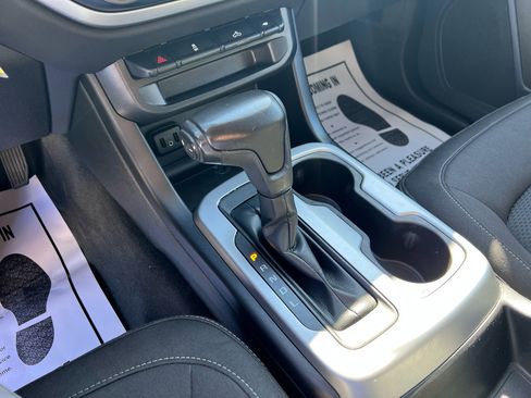Used 2019 Chevrolet Colorado LT image 17