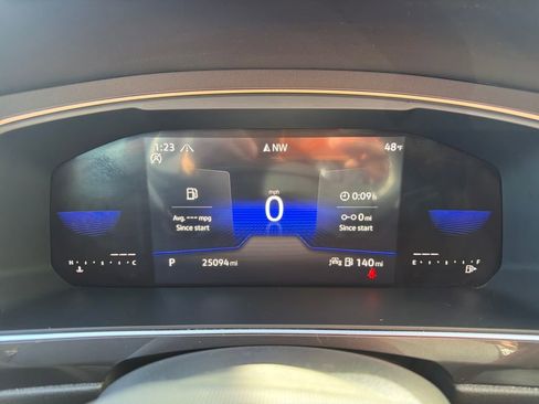 Certified 2022 Volkswagen Tiguan SE w/ Panoramic Sunroof Package image 18