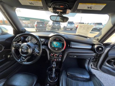 Used 2019 MINI Cooper S w/ Premium Package FWD image 32