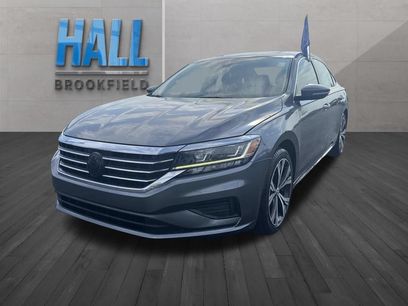 Used 2022 Volkswagen Passat 2.0T SE
