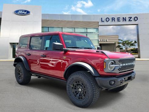 New 2026 Ford Bronco Badlands AWD/4WD image 3