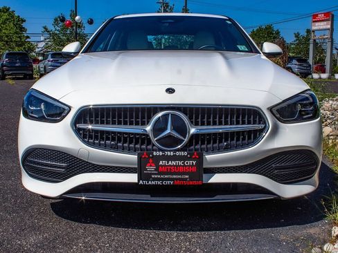 Used 2022 Mercedes-Benz C 300 4MATIC Sedan image 2