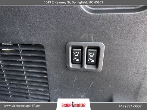 Used 2015 Nissan Armada Platinum w/ 2nd Row Captain Seat Package AWD/4WD image 14