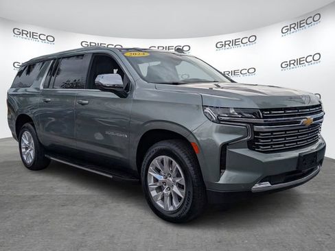 Used 2024 Chevrolet Suburban Premier image 1