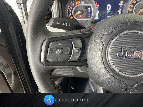 Used 2024 Jeep Wrangler Unlimited Sport AWD/4WD image 22