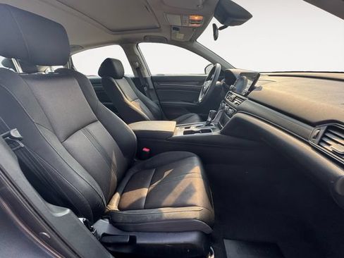 Used 2020 Honda Accord EX image 14