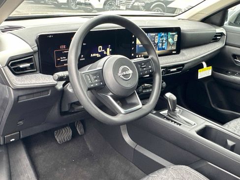 New 2026 Nissan Kicks SV w/ Cold Weather Package AWD/4WD image 32