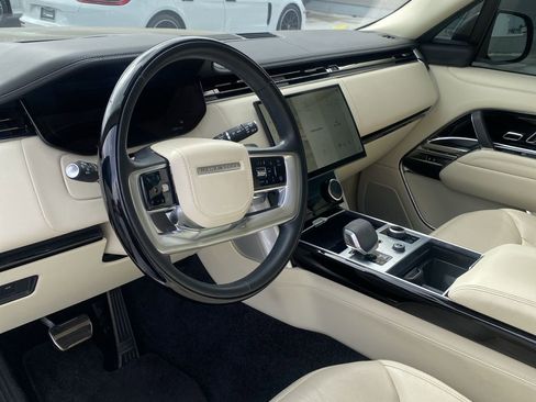 Used 2023 Land Rover Range Rover Long Wheelbase Autobiography AWD/4WD image 7