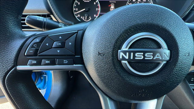 Used 2024 Nissan Sentra SV FWD image 26