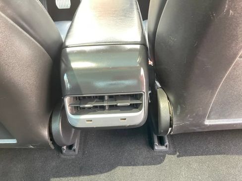 Used 2019 Tesla Model 3 Mid Range RWD image 34