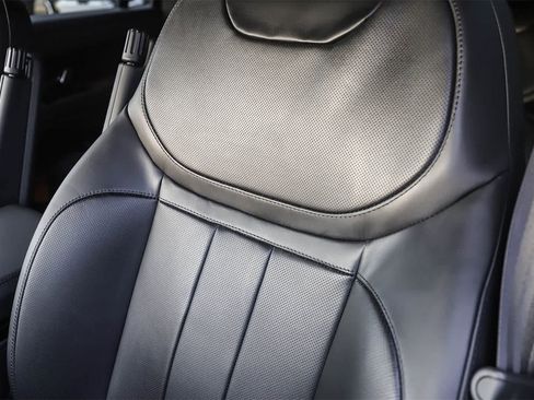 New 2026 Land Rover Range Rover Sport Dynamic SE image 23