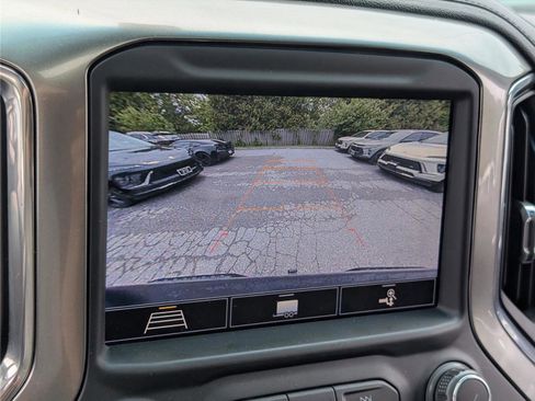 Used 2020 Chevrolet Silverado 1500 LT Trail Boss AWD/4WD image 30