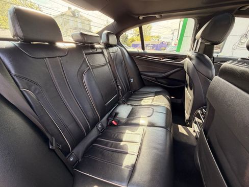 Used 2019 BMW 530i xDrive w/ Convenience Package AWD/4WD image 28