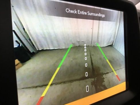 Used 2023 Jeep Renegade Trailhawk w/ Trailhawk Elite Group image 10