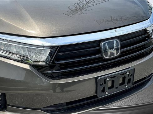 Used 2022 Honda Odyssey EX image 31
