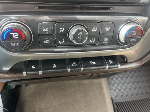 Used 2015 Chevrolet Silverado 2500 LT w/ LT Convenience Package image 26