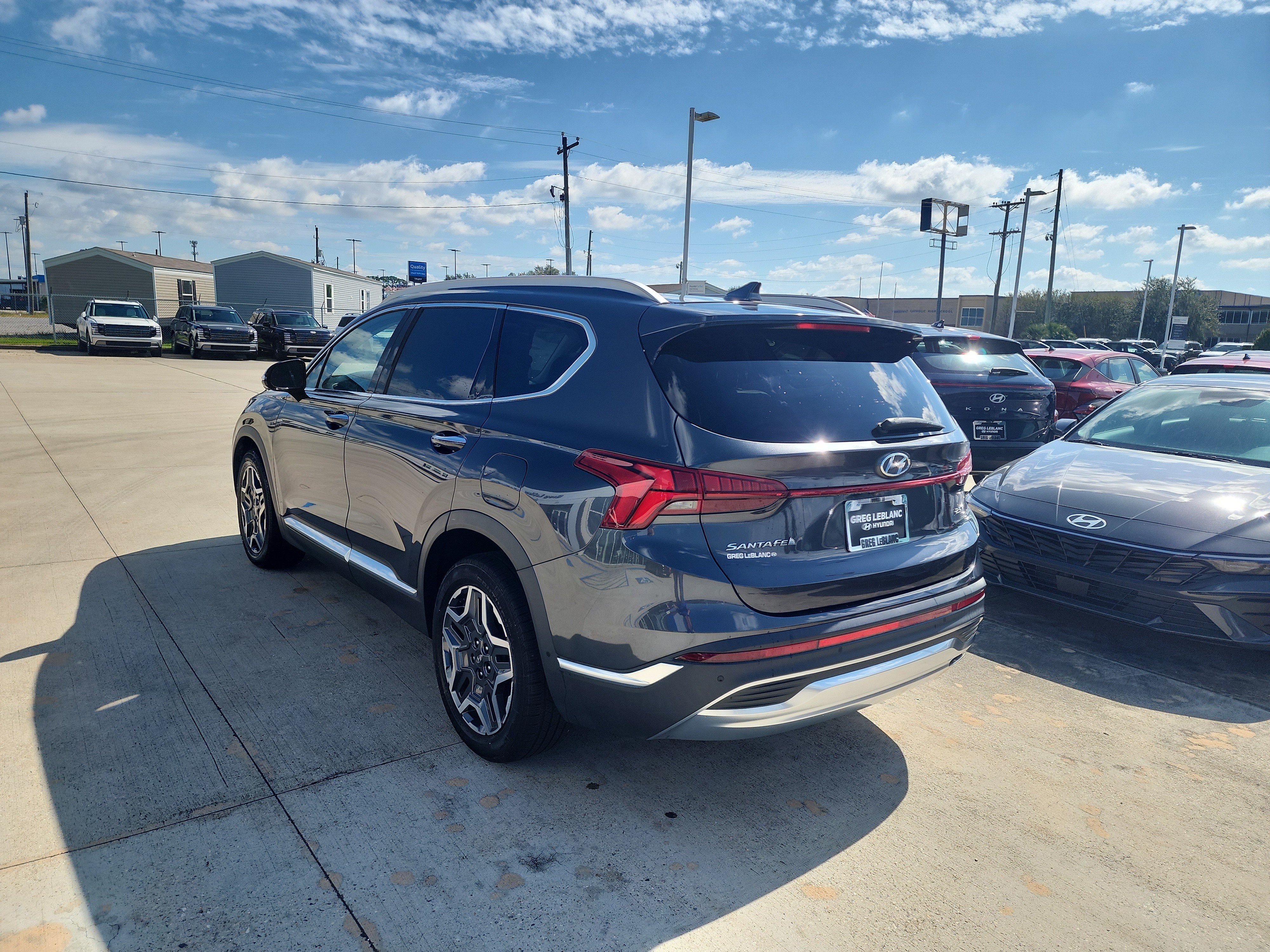 Used 2022 Hyundai Santa Fe Limited FWD image 5