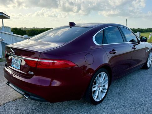 Used 2016 Jaguar XF Prestige AWD/4WD image 5