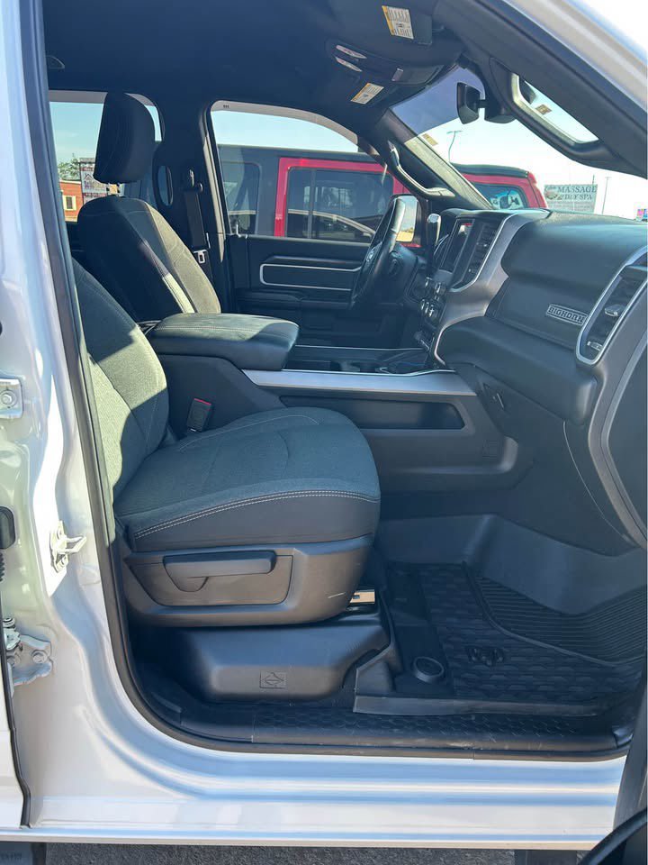 Used 2020 RAM 2500 Big Horn w/ Level 1 Equipment Group AWD/4WD image 5