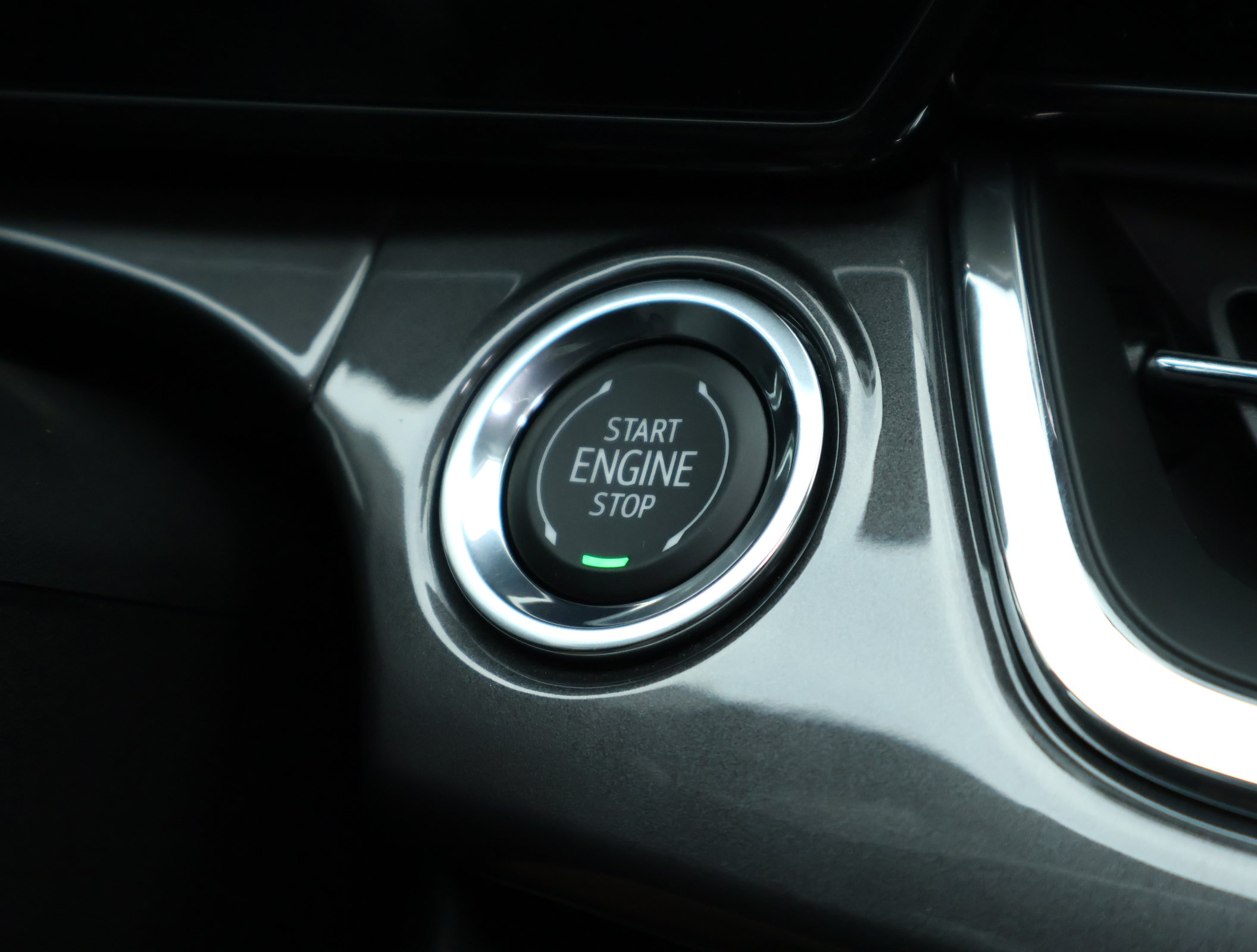 New 2026 Chevrolet Trax ACTIV w/ Sunroof Package FWD image 15