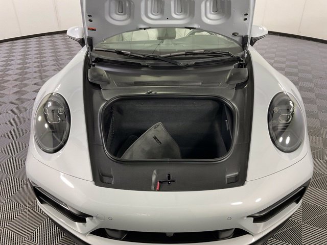Used 2024 Porsche 911 Carrera GTS RWD image 37