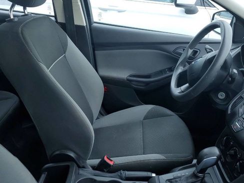 Used 2014 Ford Focus S image 7