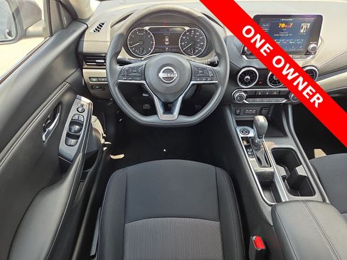 Used 2025 Nissan Sentra SV FWD image 11