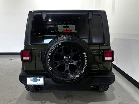 Used 2021 Jeep Wrangler Unlimited Willys image 25
