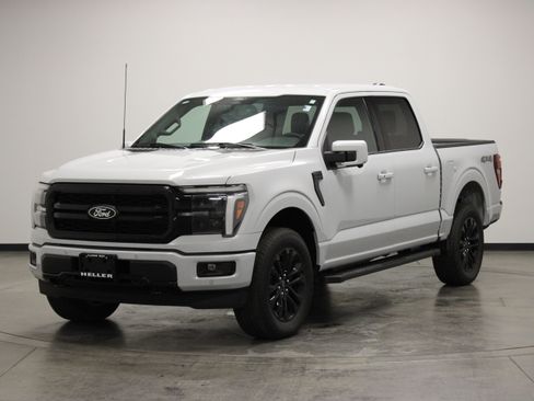 Used 2025 Ford F150 Lariat AWD/4WD image 4